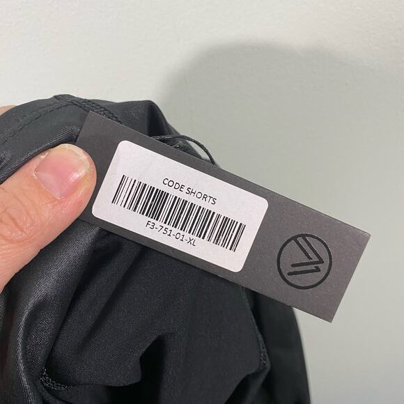 Savvi Women’s Sheen Black Side Pocket Code Bike Shorts Size XL NWT - Picture 9 of 9